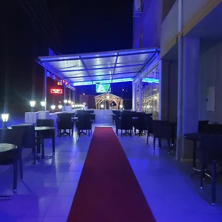 Gold In Hotel